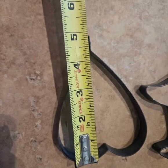 Metal Pancake and Egg Molds with Folding Handle - 7 Molds - Picture 3 of 4